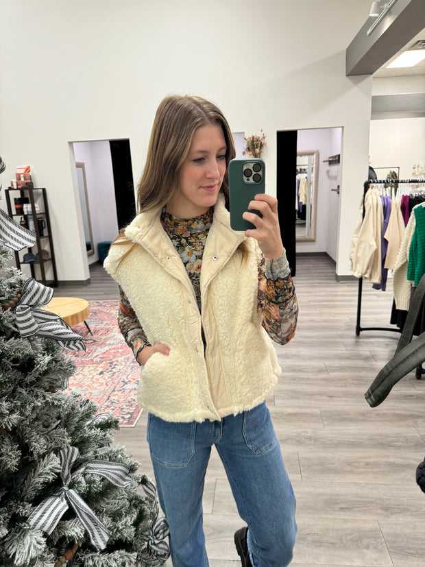 Teddy Button Down Faux Shearling Vest