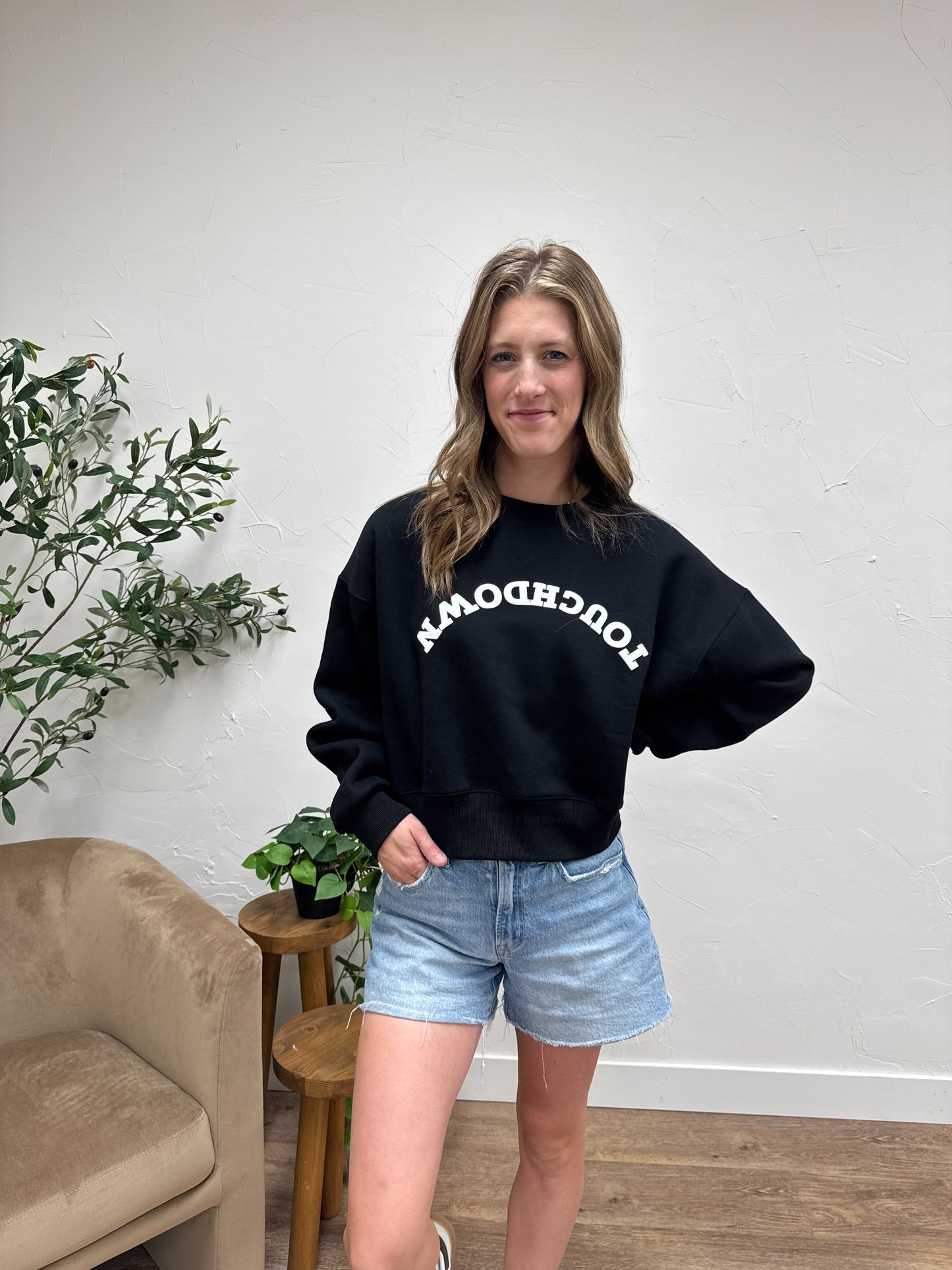 Touchdown Black Crop Sweatshirt