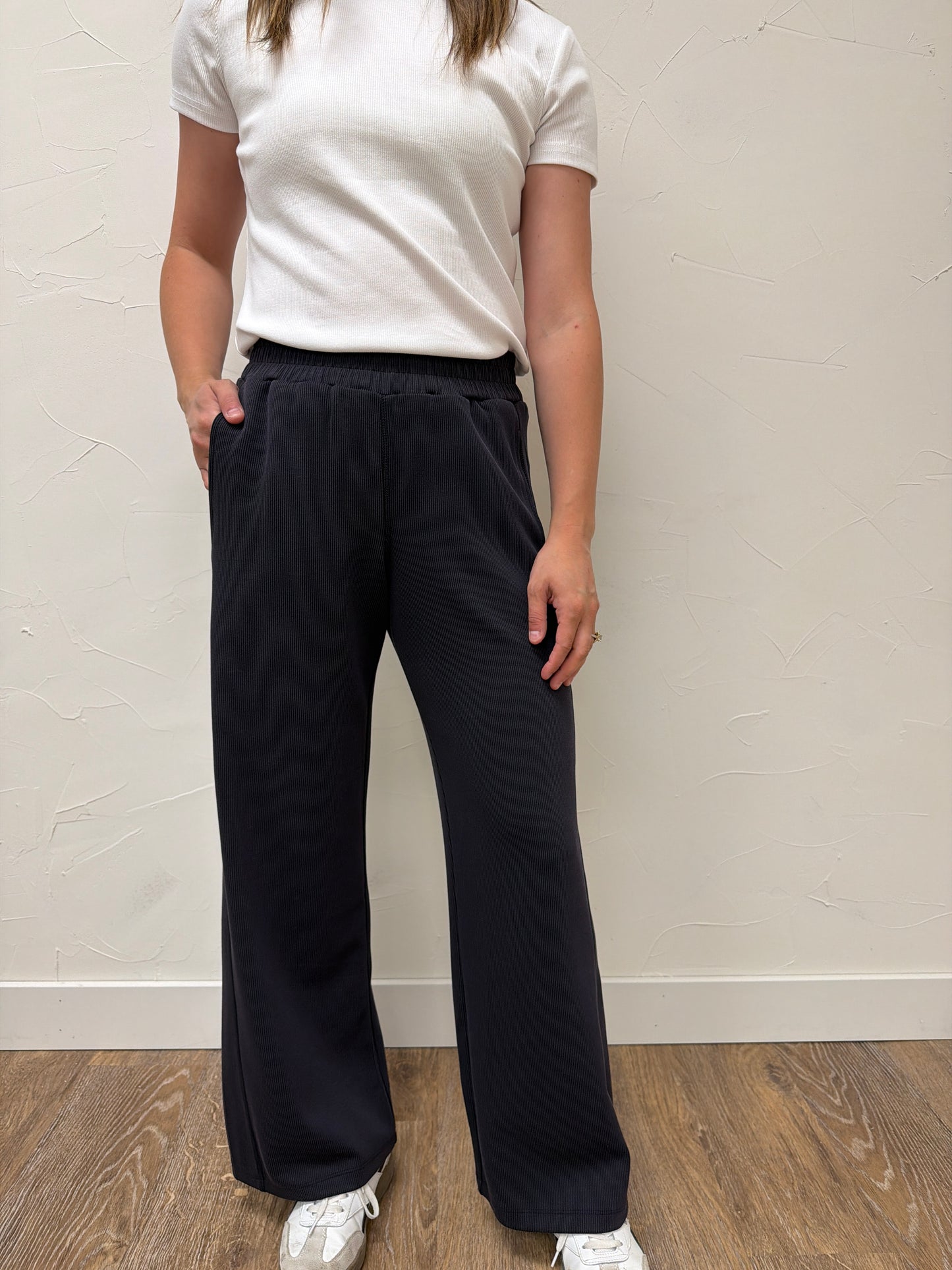 Luxe sand Wash Wide Leg Pant