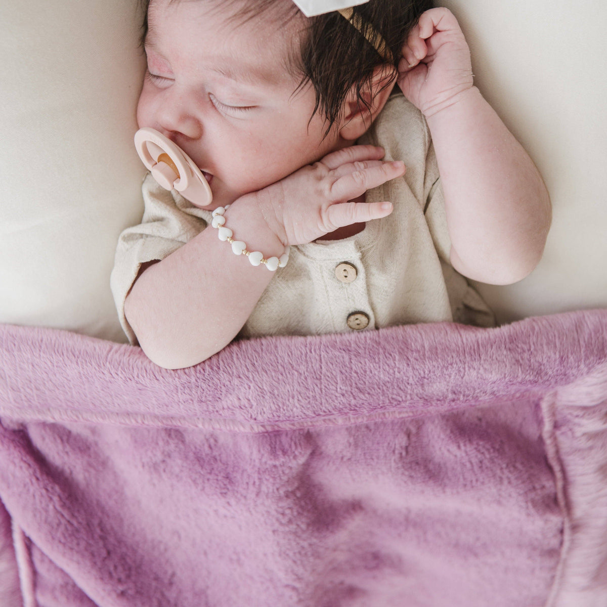 LUSH MINI BLANKETS: Ballet Slipper