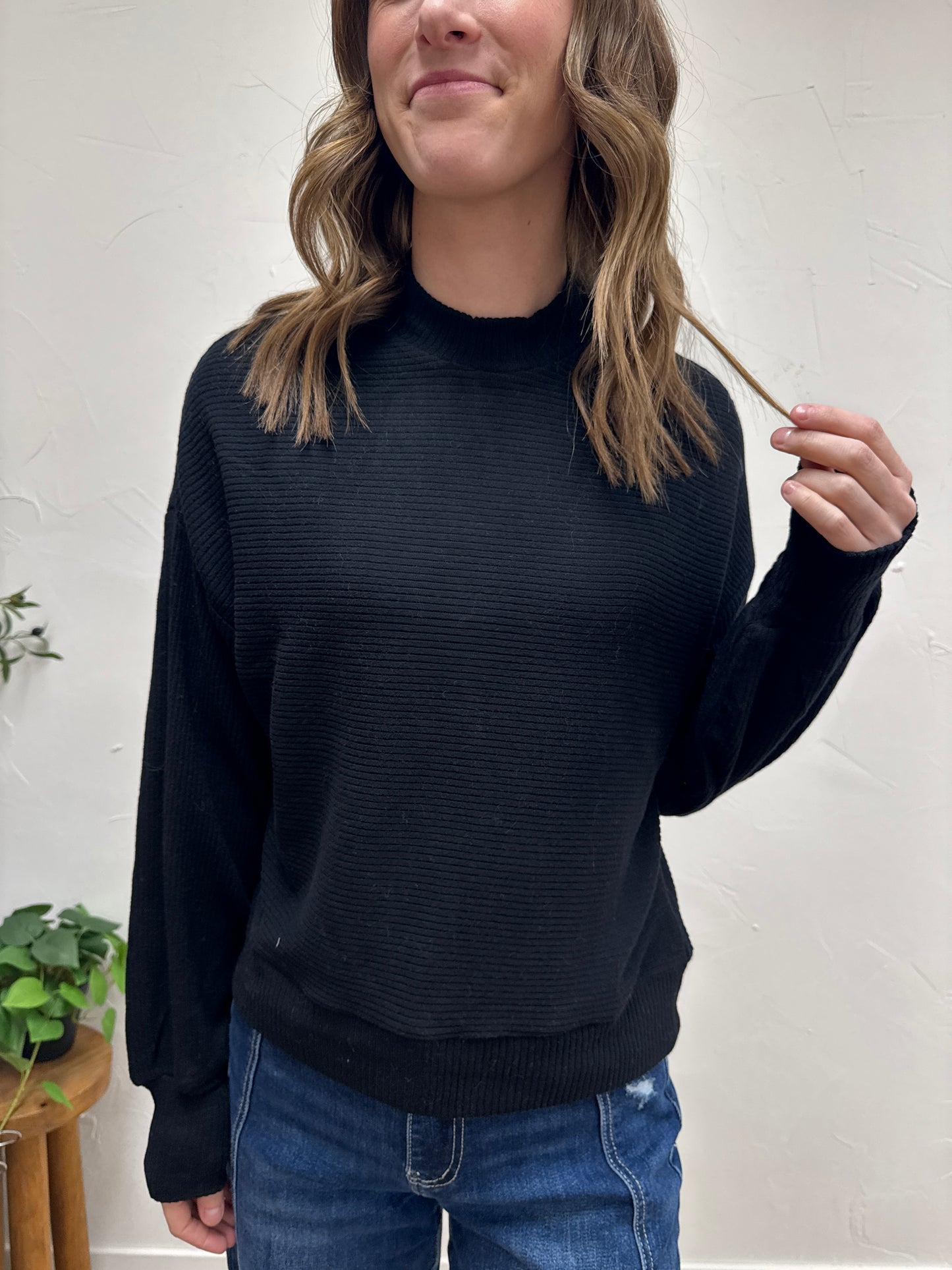 Ribbed Balloon Sleeve Top