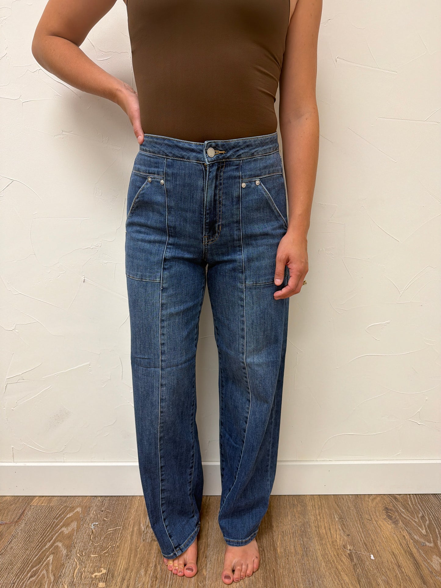 Large Pocket Front Seam Jeans