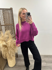 Side slit oversized cropped sweater