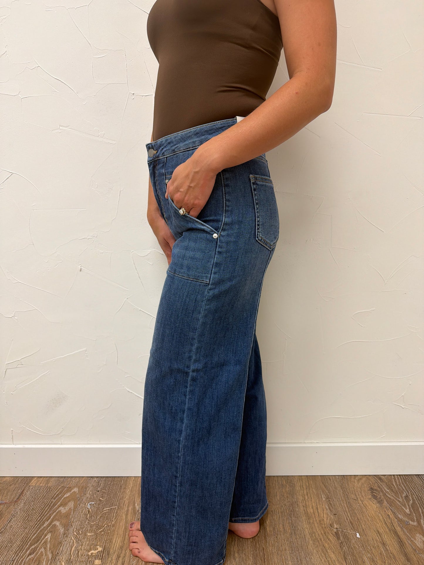 Large Pocket Front Seam Jeans