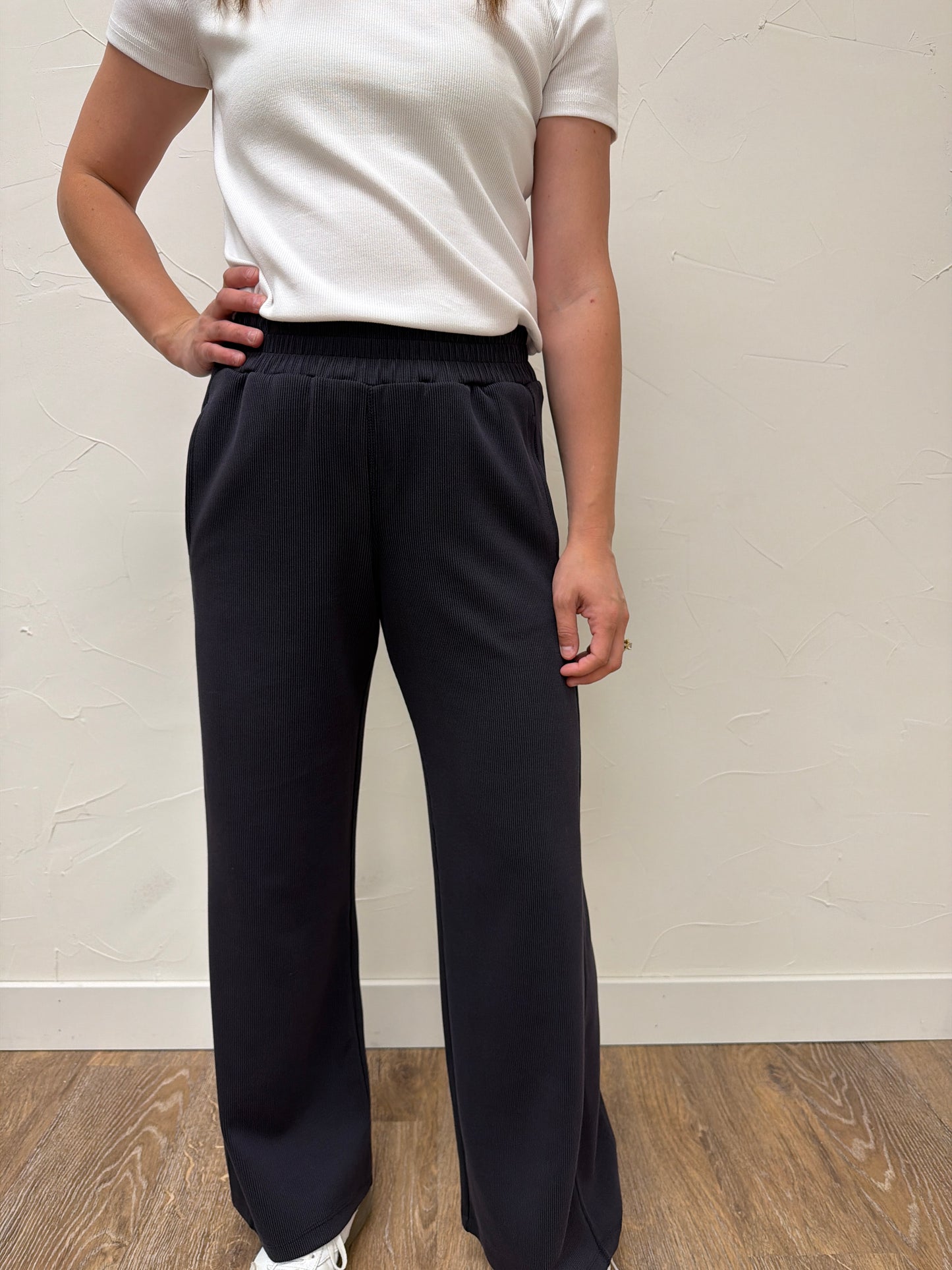 Luxe sand Wash Wide Leg Pant