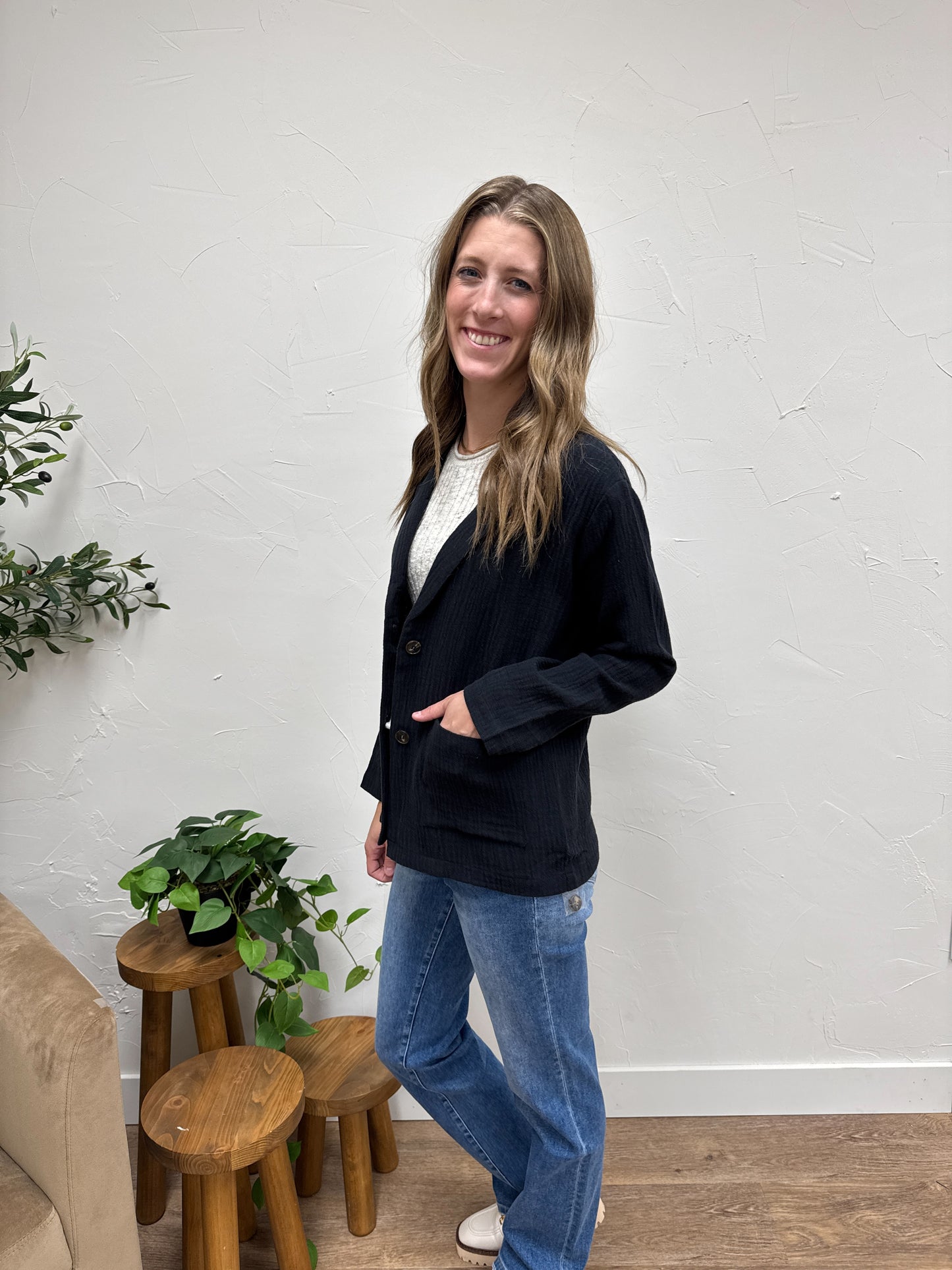 The Tahani Blazer