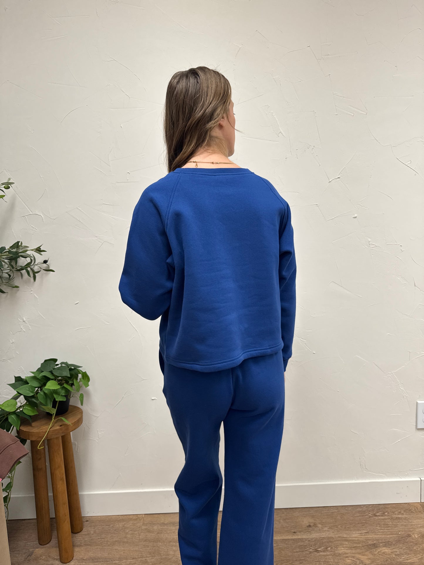 FLEECE RAGLAN SLEEVE PULLOVER & SWEATPANTS SET