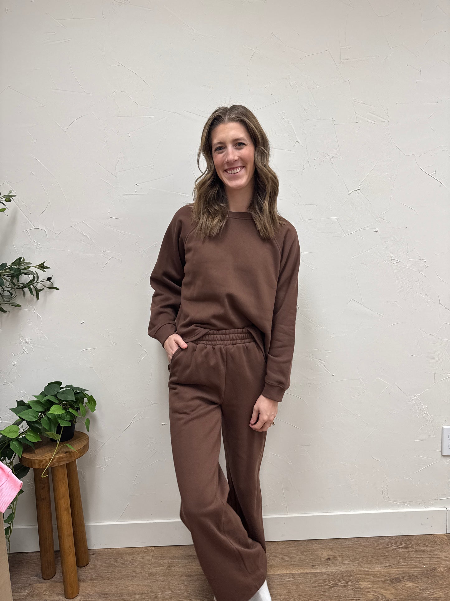 FLEECE RAGLAN SLEEVE PULLOVER & SWEATPANTS SET