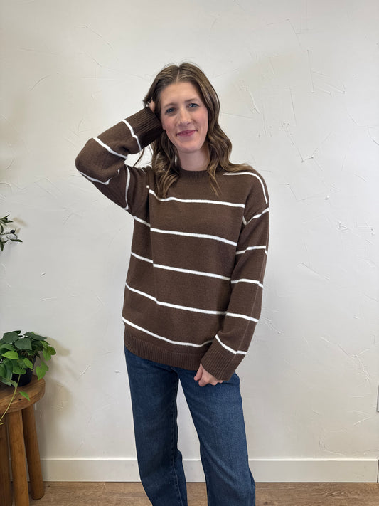 Round neck stripe sweater