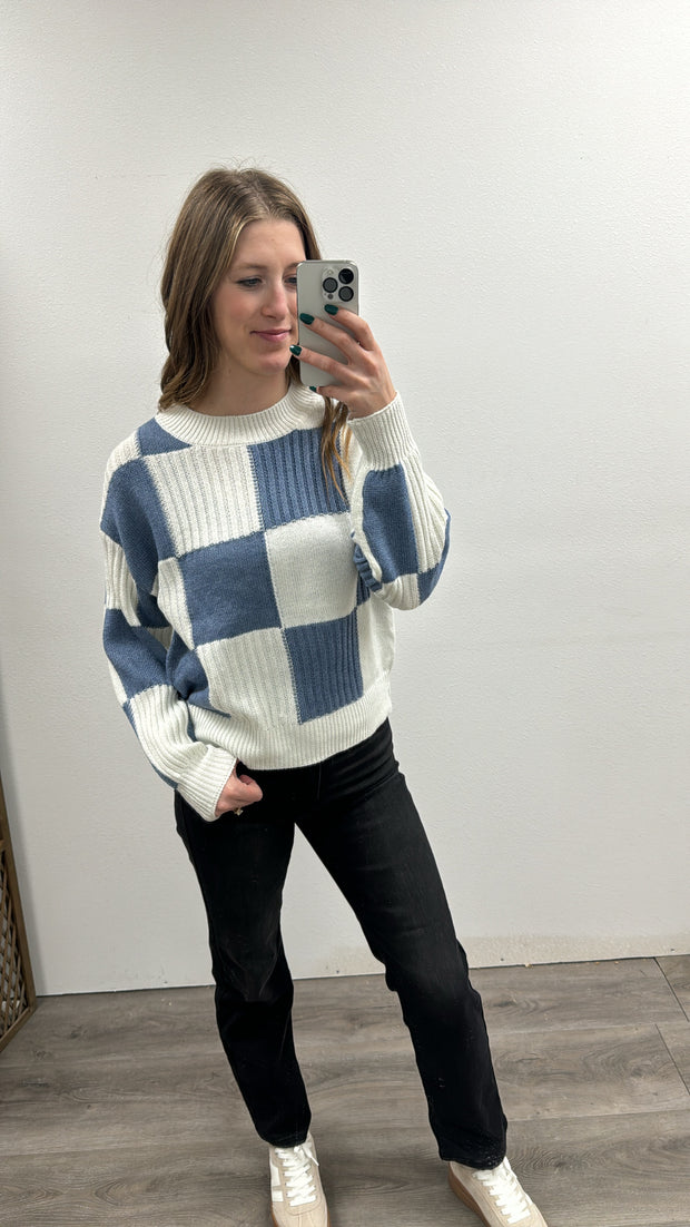 CHECKERED PLAID SWEATER