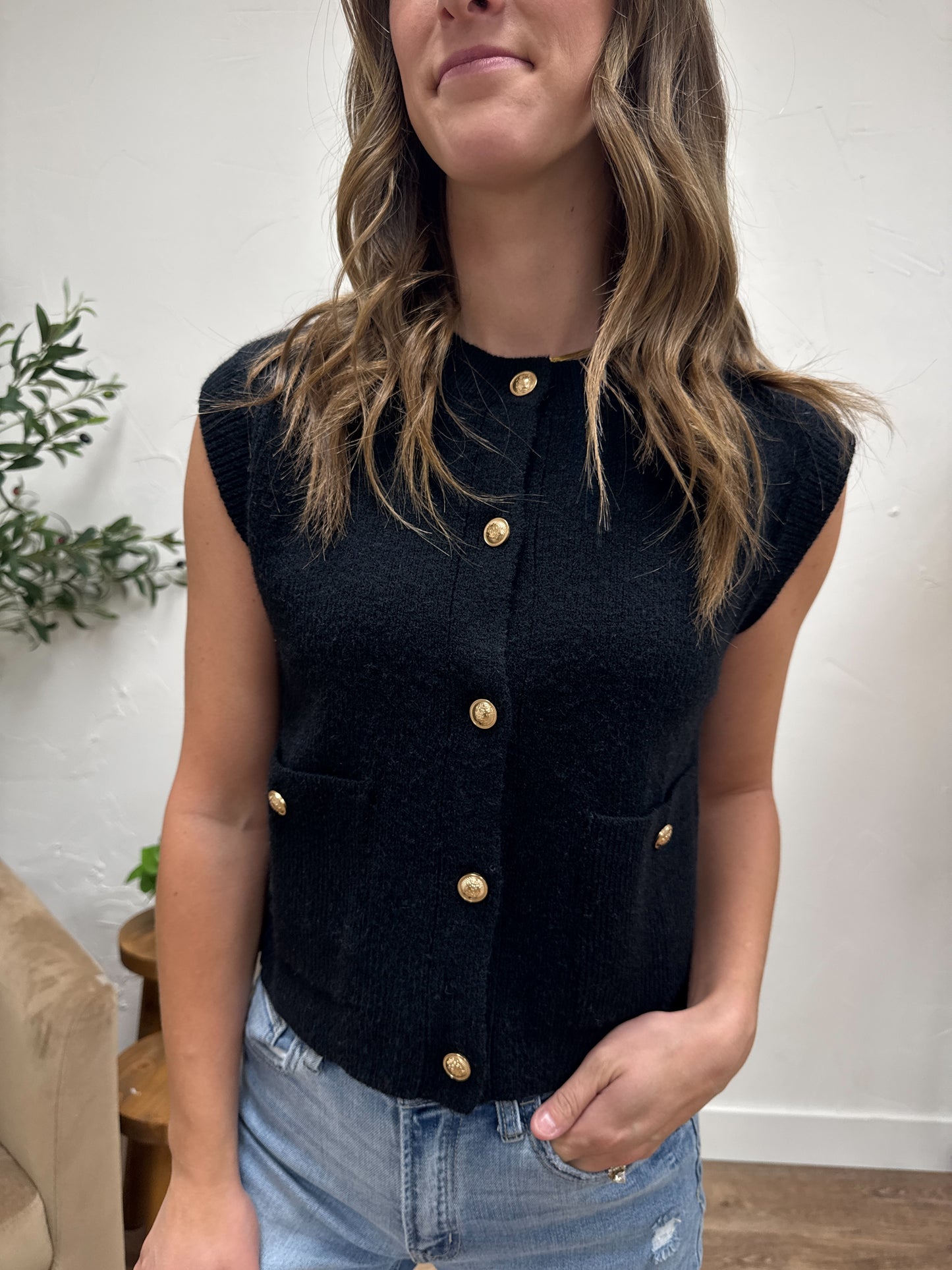 Gold Button Sleeveless Pocket Detail Knit Vest