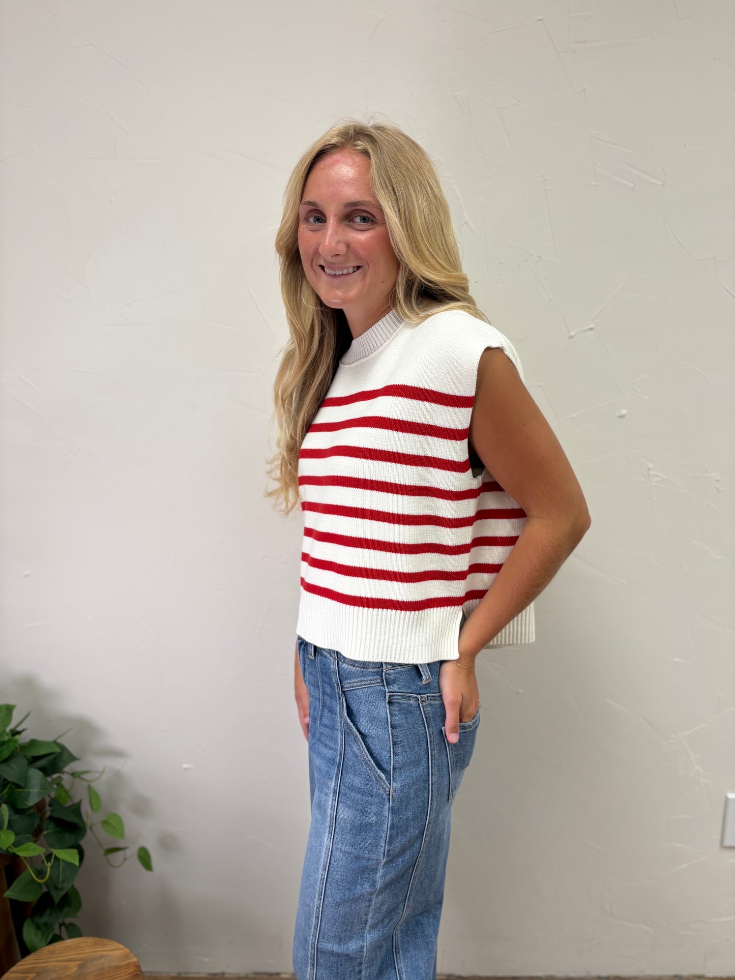 Oversized crew neck stripe sweater vest