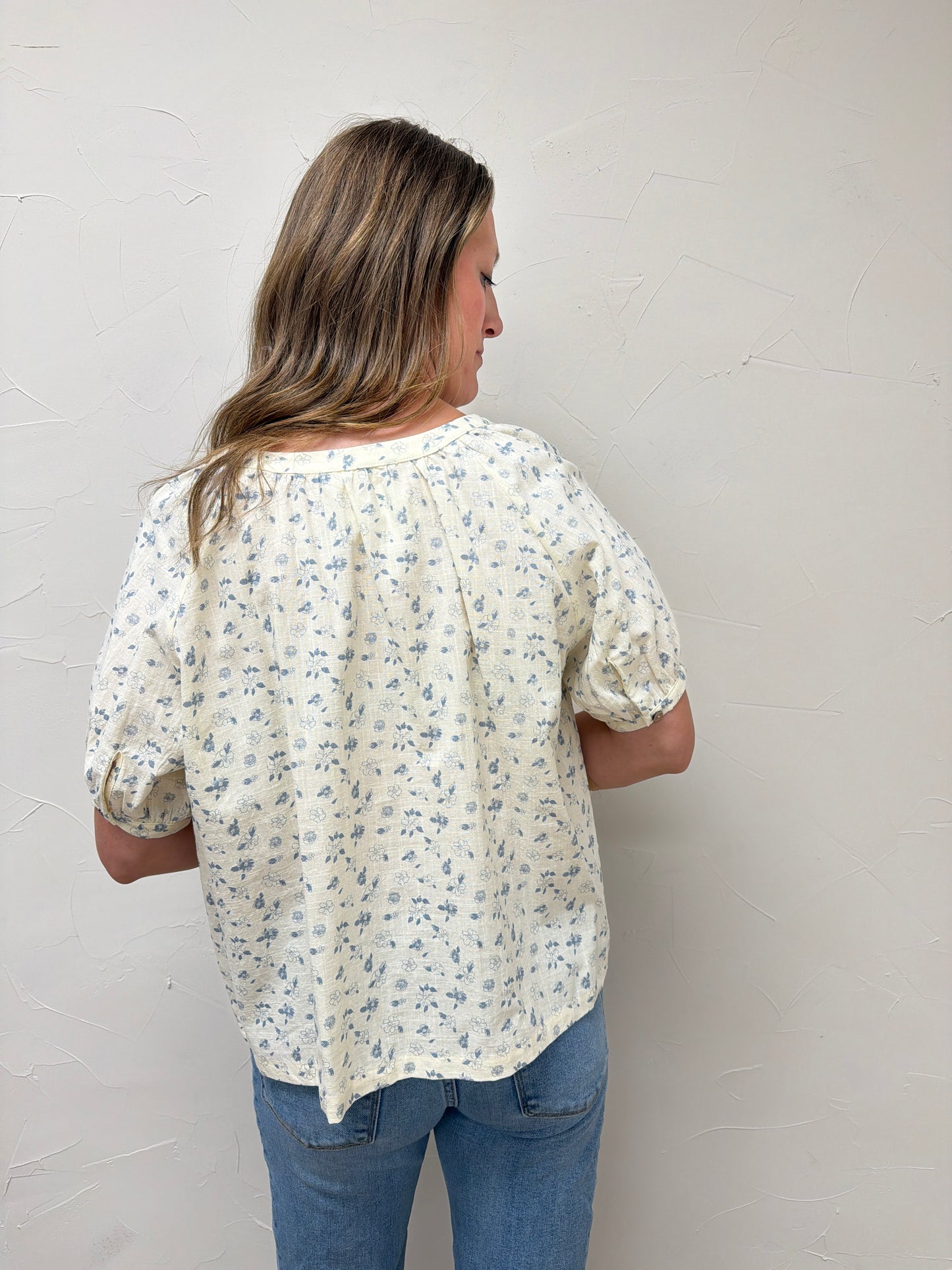Floral Print Round Neck Cotton Blouse