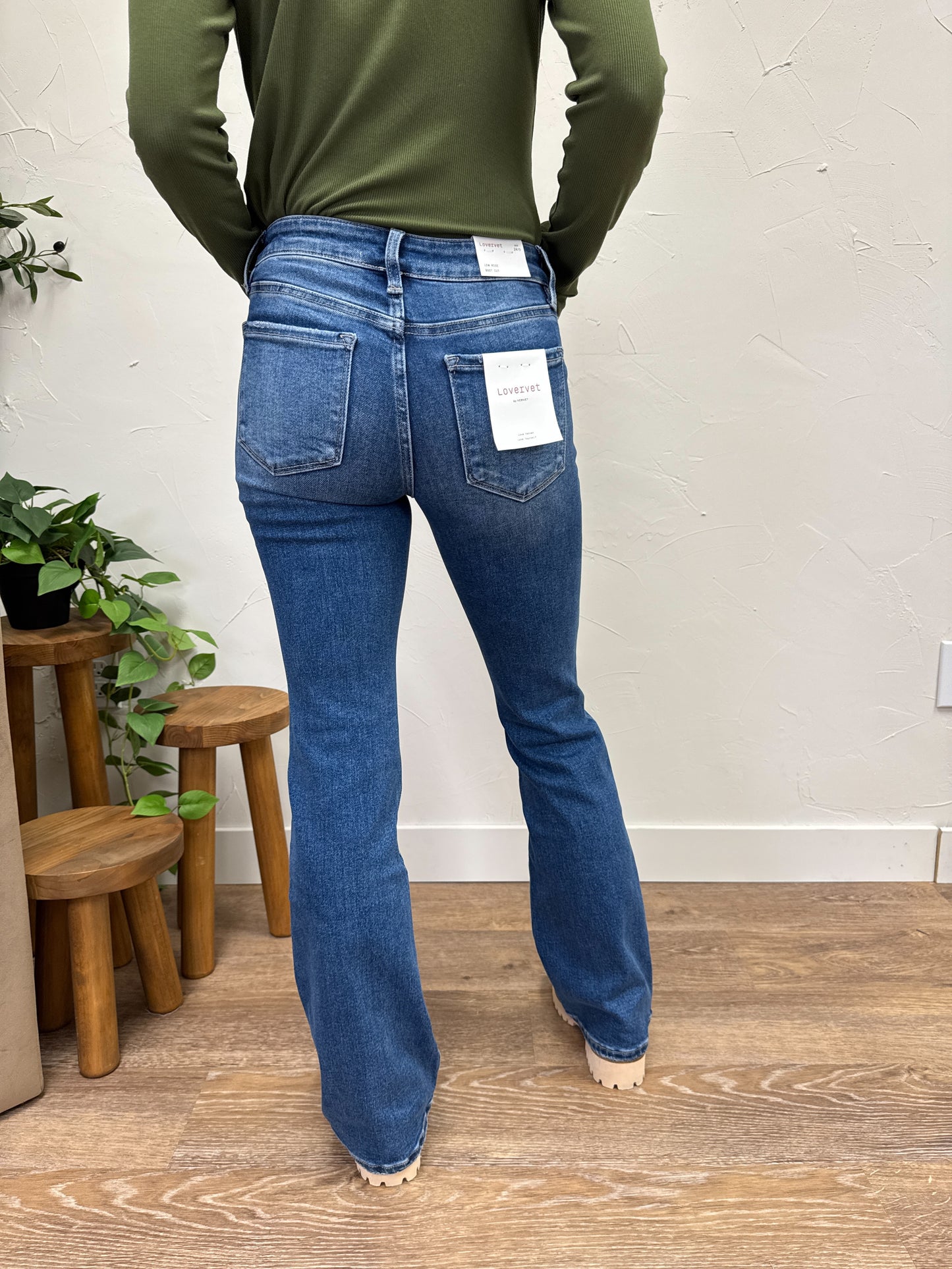 Mid Rise Bootcut Vervet Denim