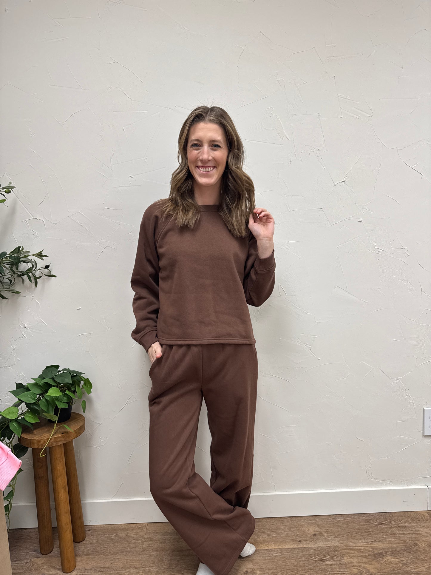 FLEECE RAGLAN SLEEVE PULLOVER & SWEATPANTS SET