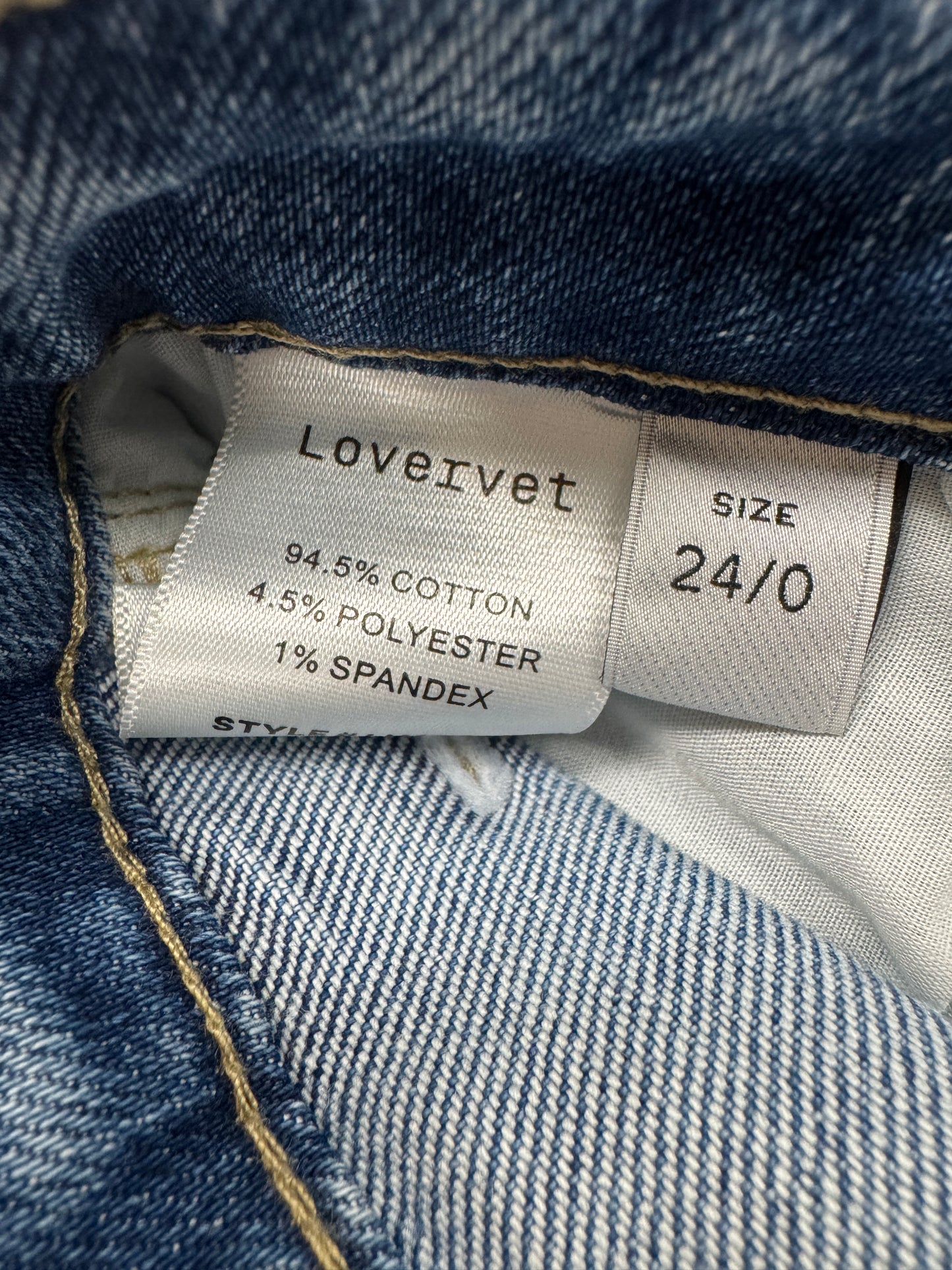 Super High Rise Wide Barrel Vervet Denim