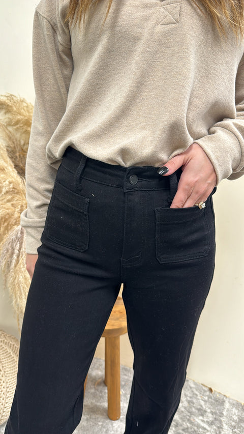 High Waisted Patch Pkt Straight Denim