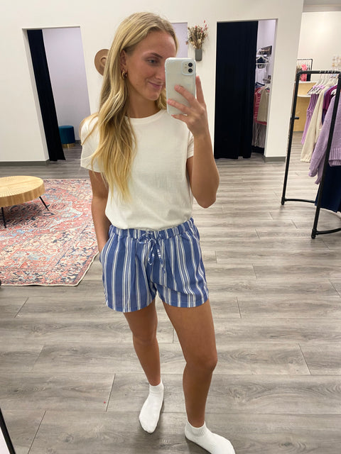 STRIPED STRAIGHT SHORTS