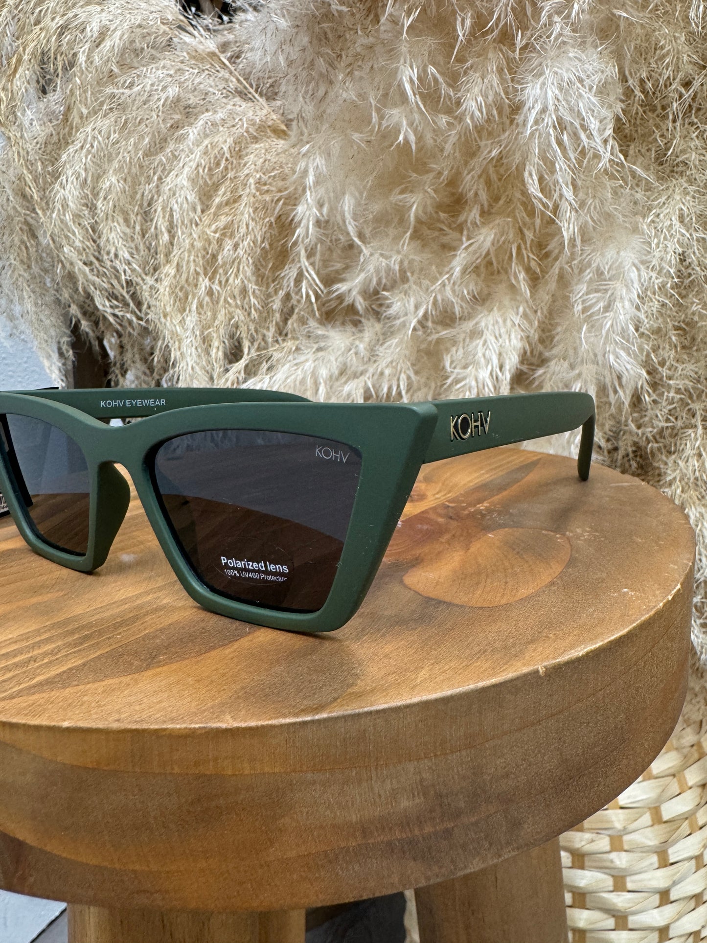 BAY OLIVE - POLARIZED