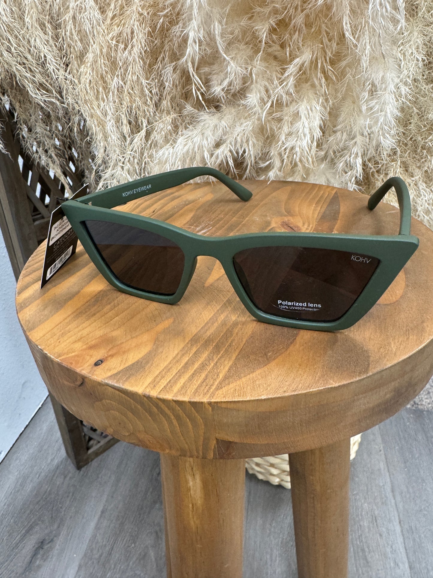 BAY OLIVE - POLARIZED