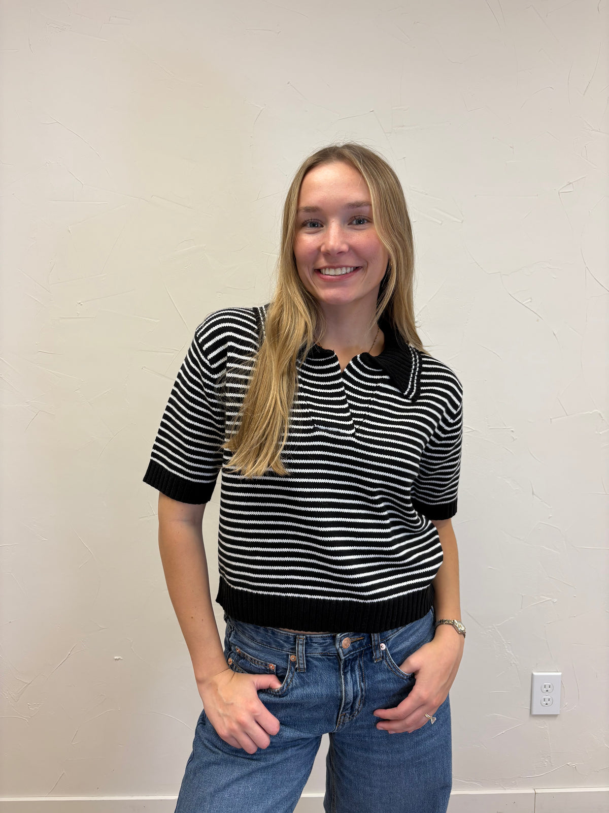 Striped Short Sleeve Collar Knit Top