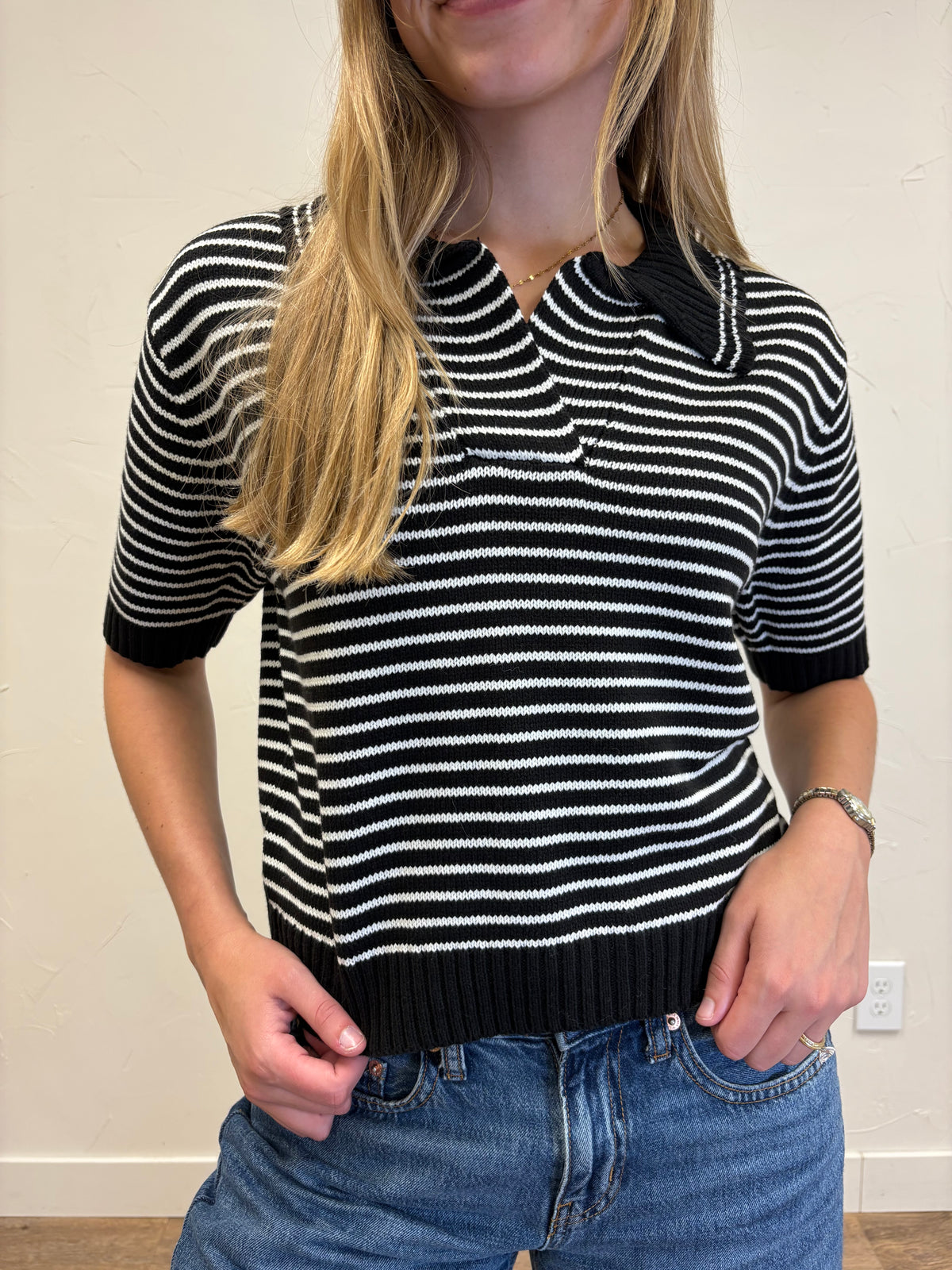 Striped Short Sleeve Collar Knit Top