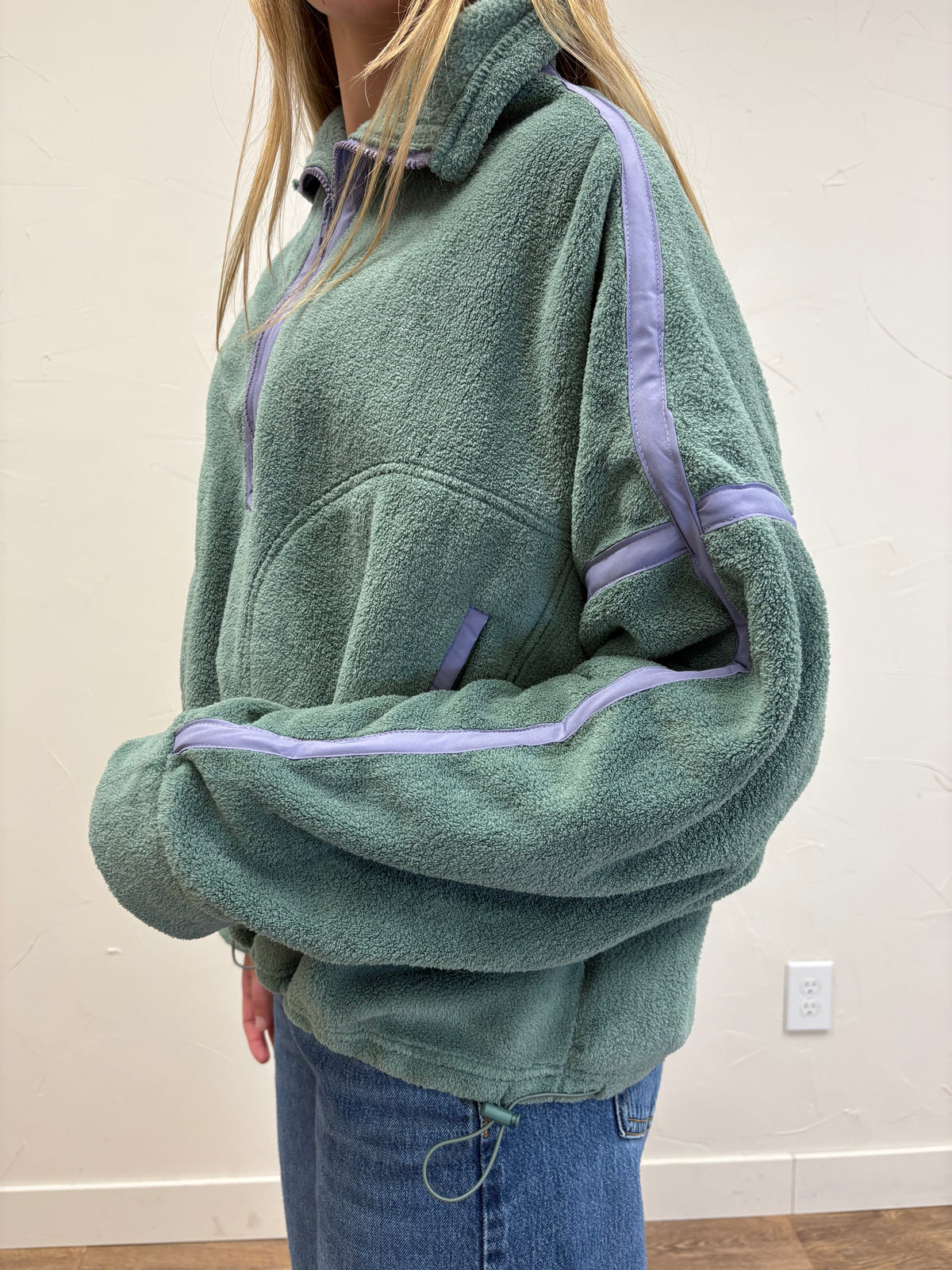 Contrast Trim Half-Zip Fleece Pullover