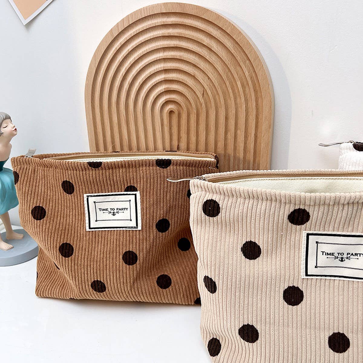 CORDUROY RETRO POLKA DOT MAKEUP BAG COFFEE