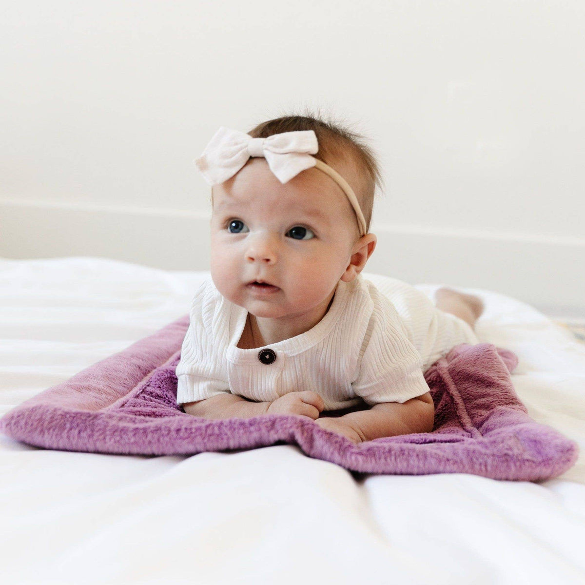 LUSH MINI BLANKETS: Ballet Slipper