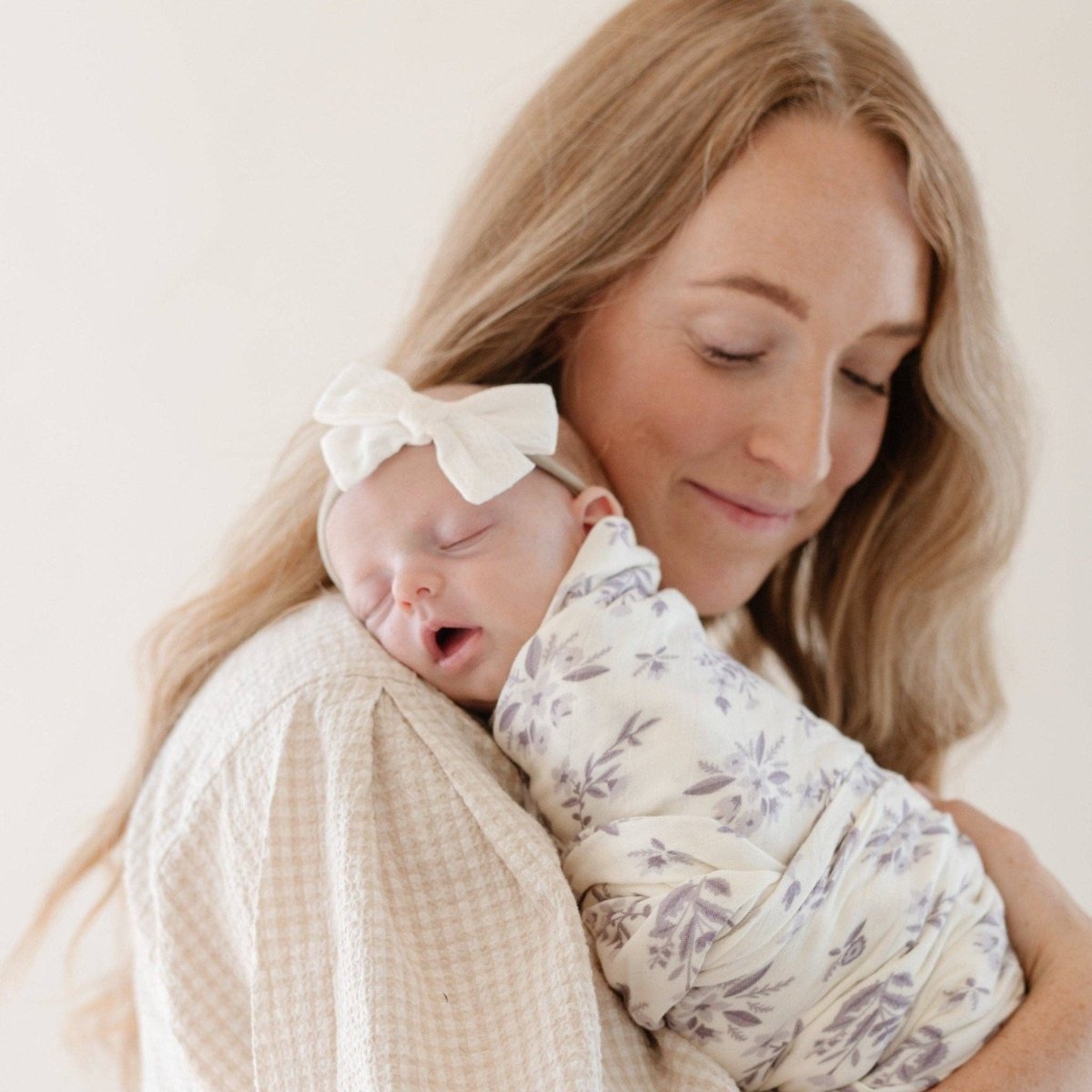 BAMBOO RAYON MUSLIN SWADDLES: Forget-Me-Not - Three:Twelve Boutique - Saranoni
