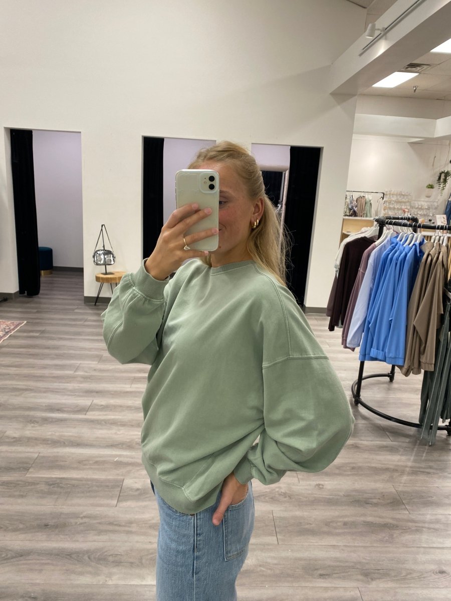 Basic Sweatshirt - Three:Twelve Boutique - Hyfve