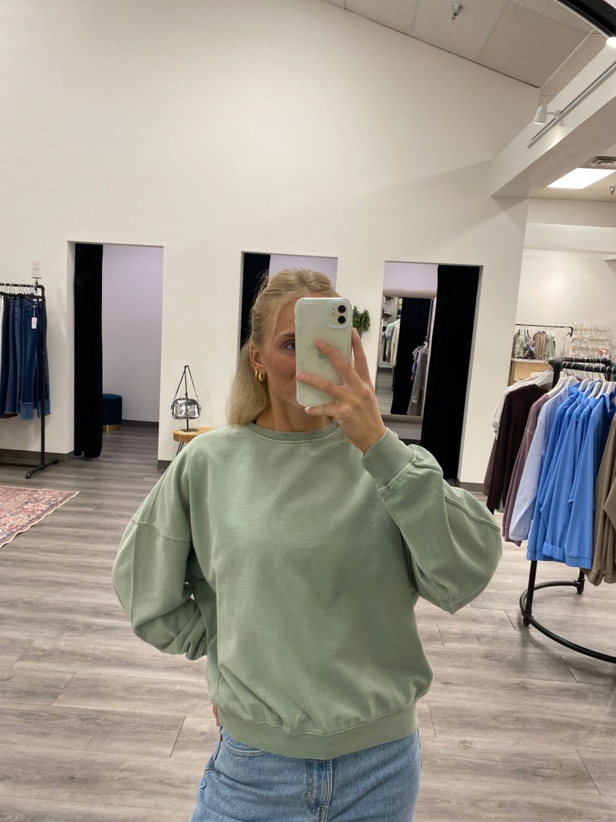 Basic Sweatshirt - Three:Twelve Boutique - Hyfve