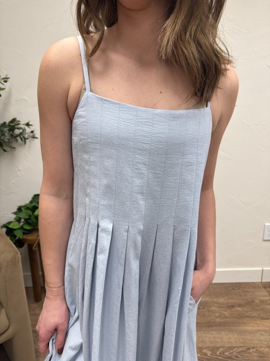 Close up of pleated bust detail on cotton midi dress — Three:Twelve Boutique
