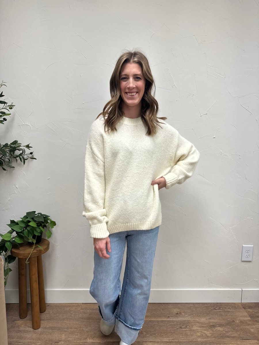 Cozy Crewneck Sweater - Three:Twelve Boutique - Aemi+Co