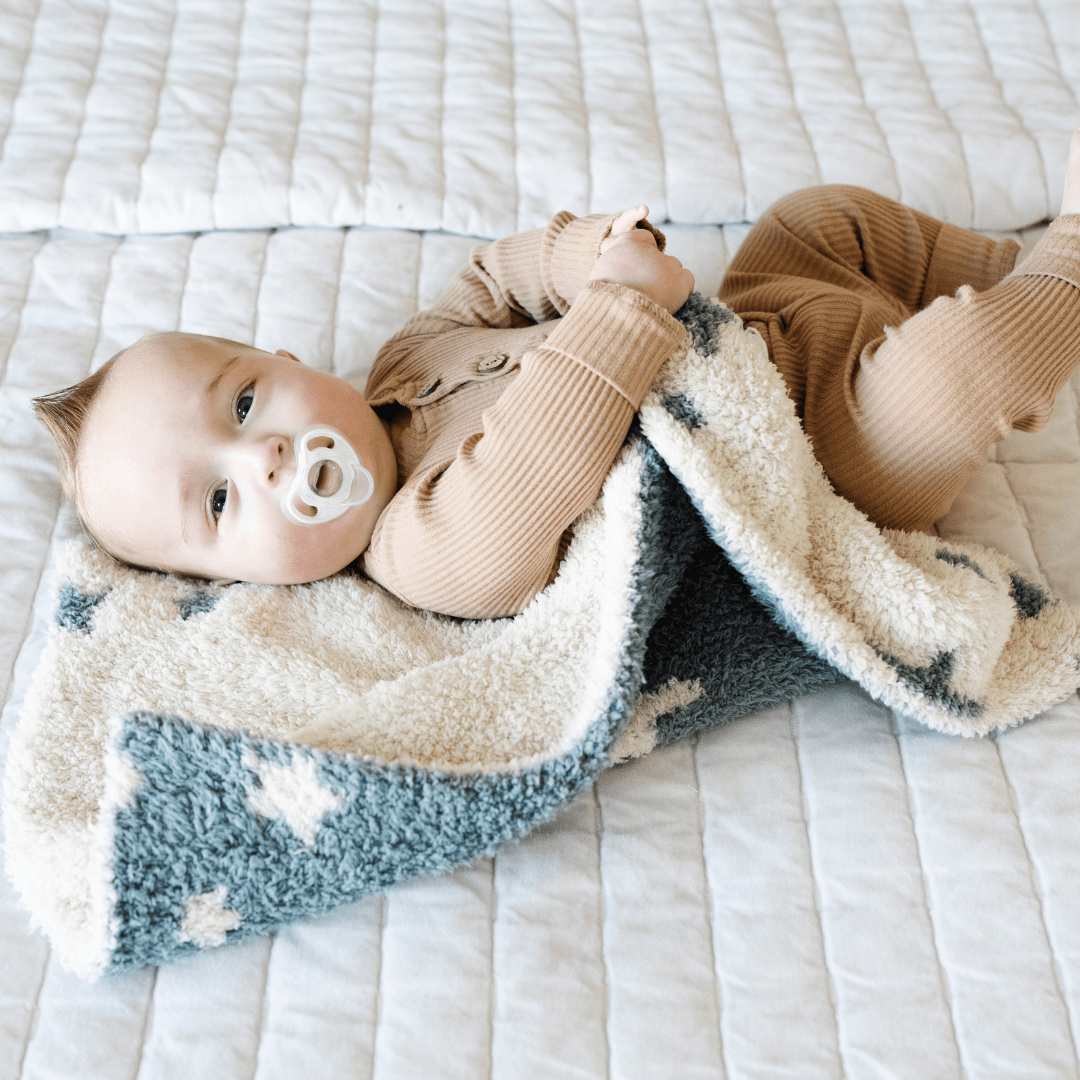 DOUBLE-LAYER BAMBONI® MINI BLANKETS: Triangle Double Layer - Three:Twelve Boutique - Saranoni