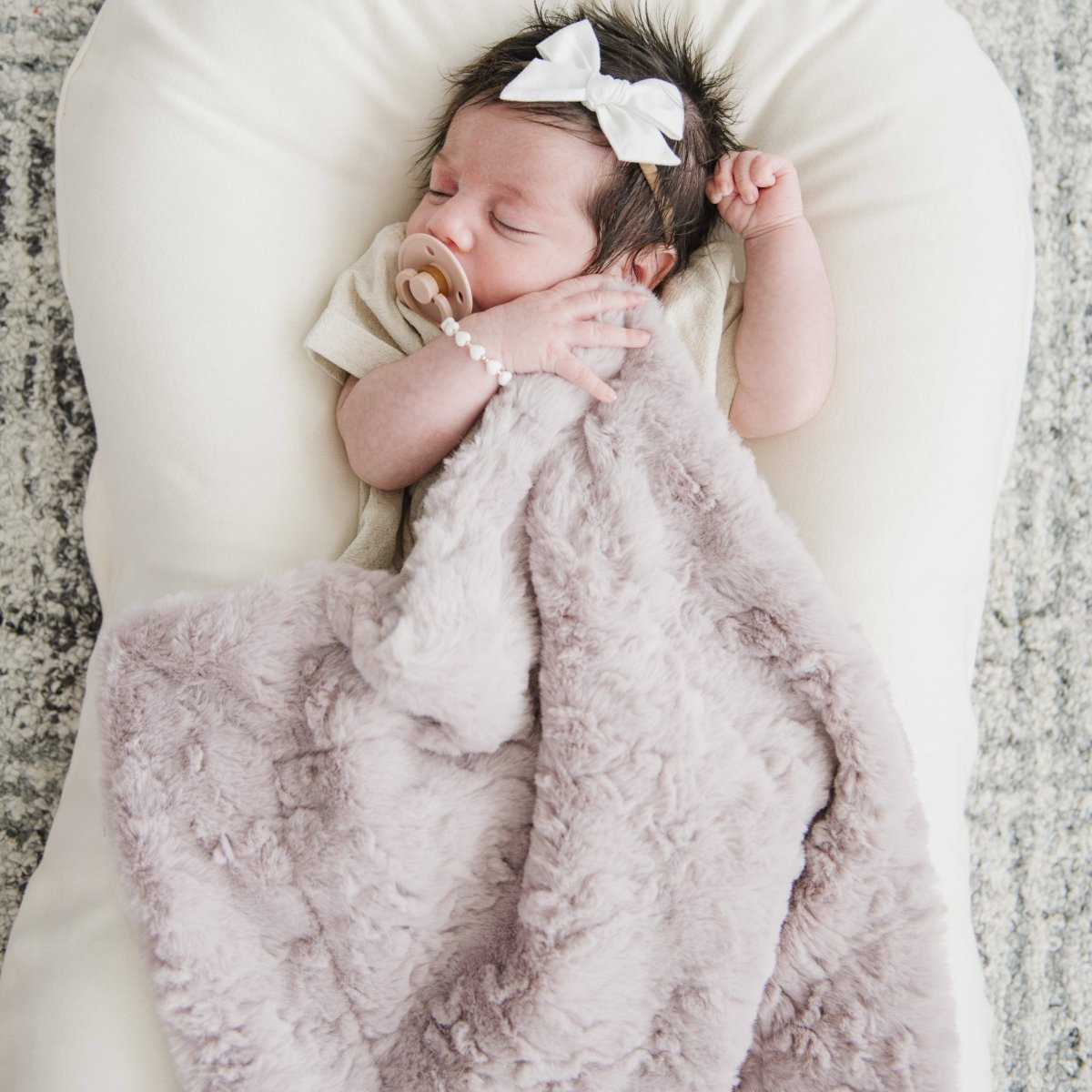 DREAM RECEIVING BLANKETS: Heather Blue - Three:Twelve Boutique - Saranoni