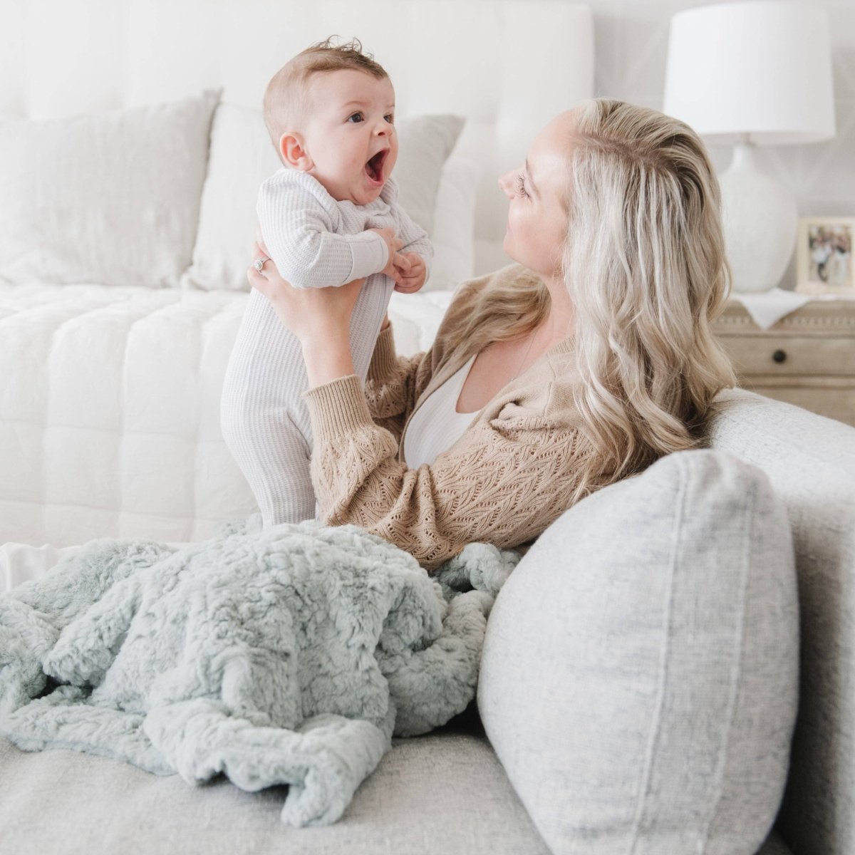 DREAM RECEIVING BLANKETS: Oat - Three:Twelve Boutique - Saranoni
