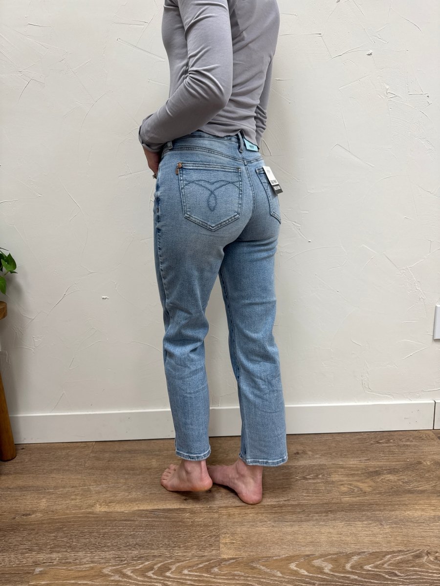 Mid Rise Petite Rigid Magic Straight Judy Blue Denim - Three:Twelve Boutique - Judy Blue