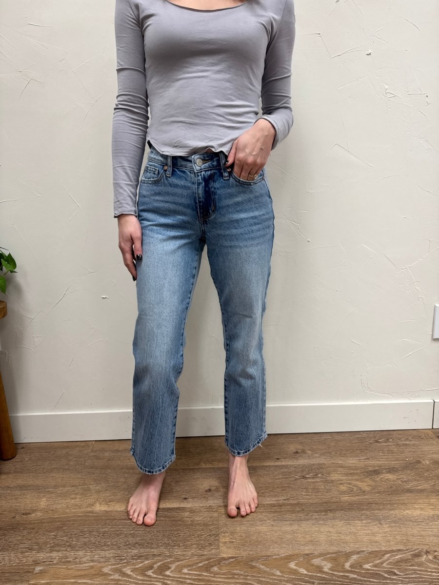 Mid Rise Petite Rigid Magic Straight Judy Blue Denim - Three:Twelve Boutique - Judy Blue
