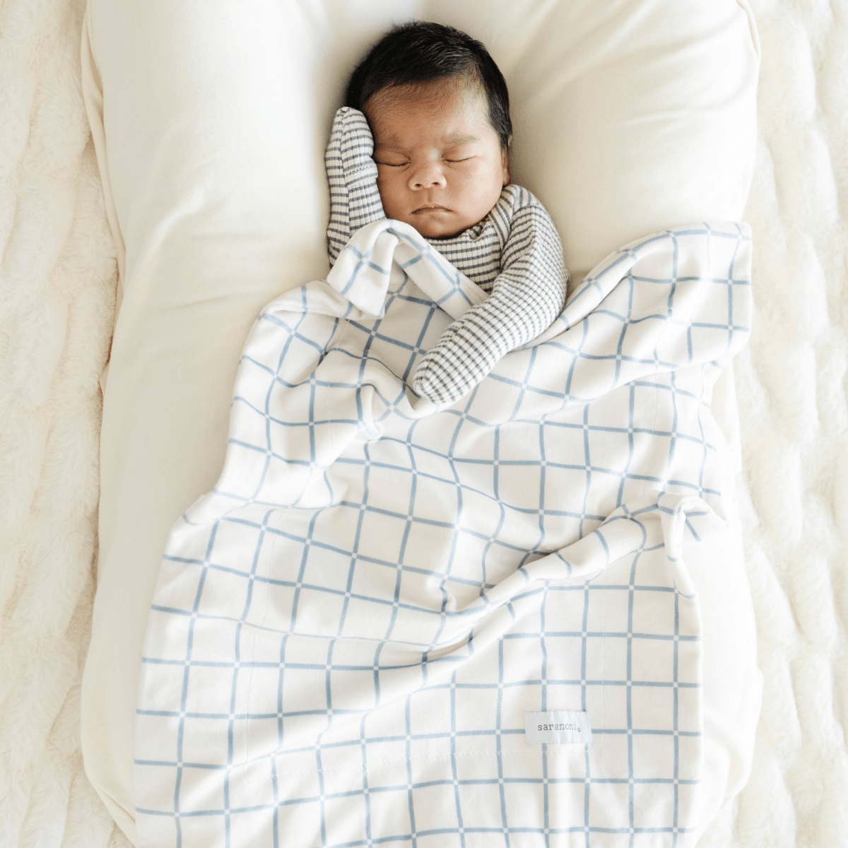 MINKY STRETCH MINI BLANKETS: Secret Garden - Three:Twelve Boutique - Saranoni
