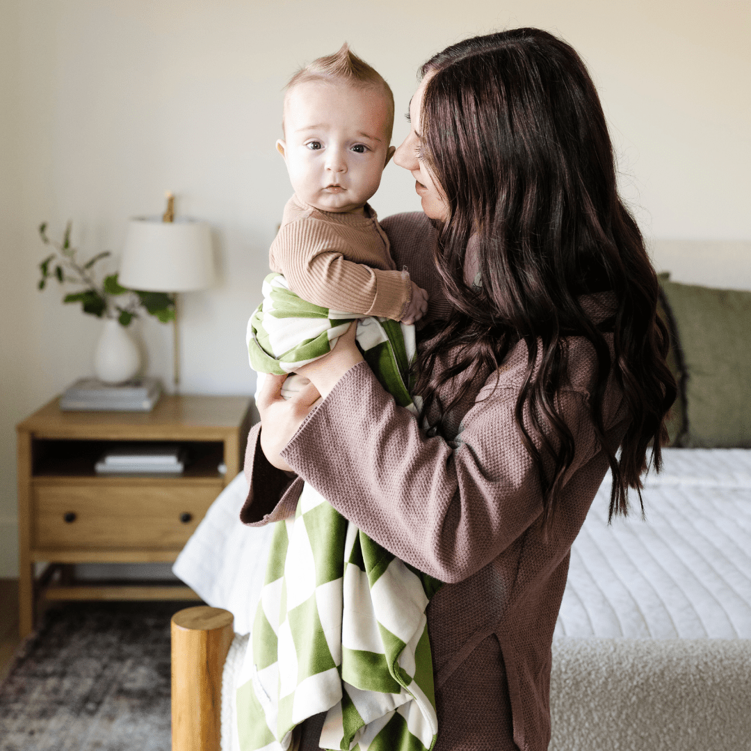 MINKY STRETCH RECEIVING BLANKETS: Florals - Three:Twelve Boutique - Saranoni