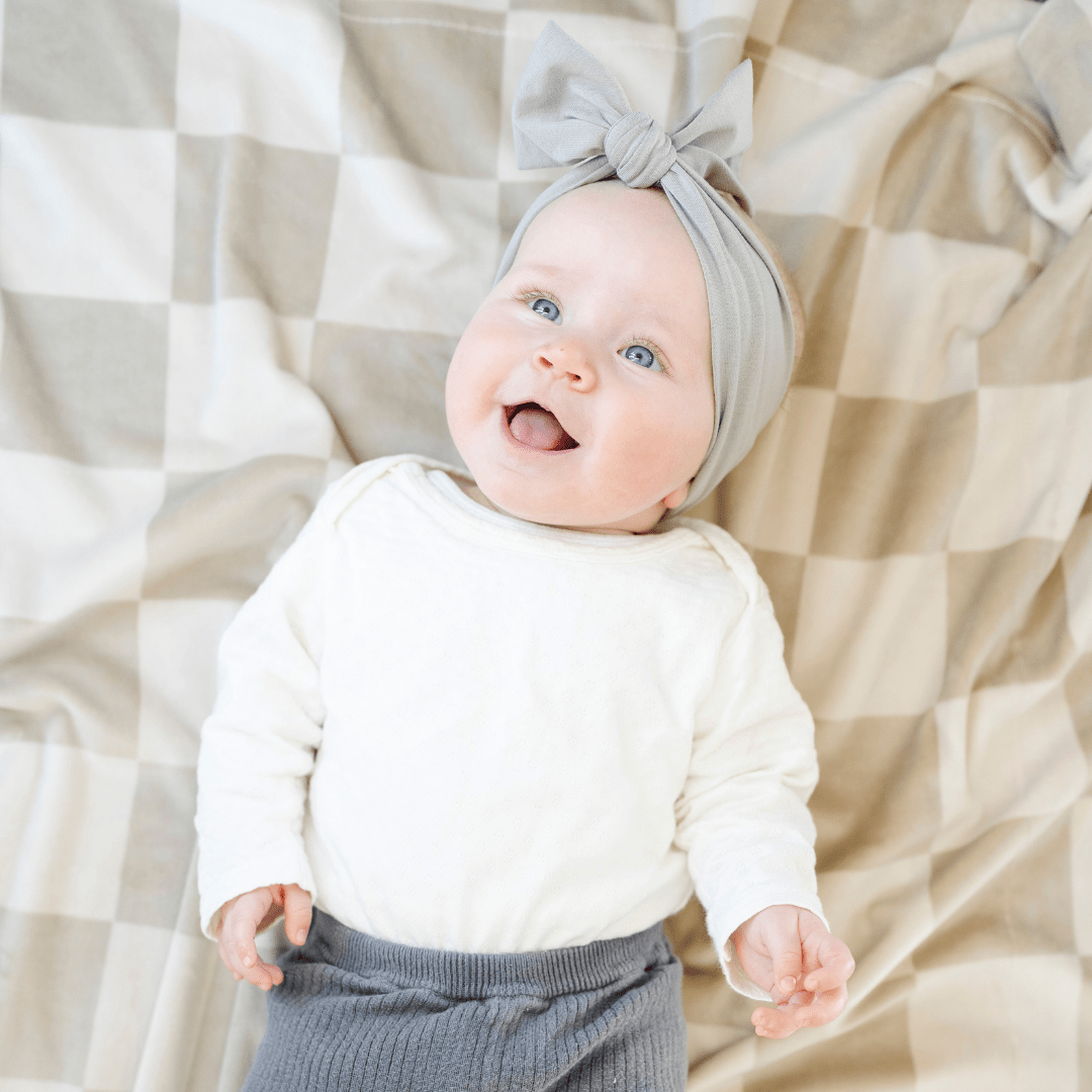 MINKY STRETCH RECEIVING BLANKETS: Grid - Three:Twelve Boutique - Saranoni