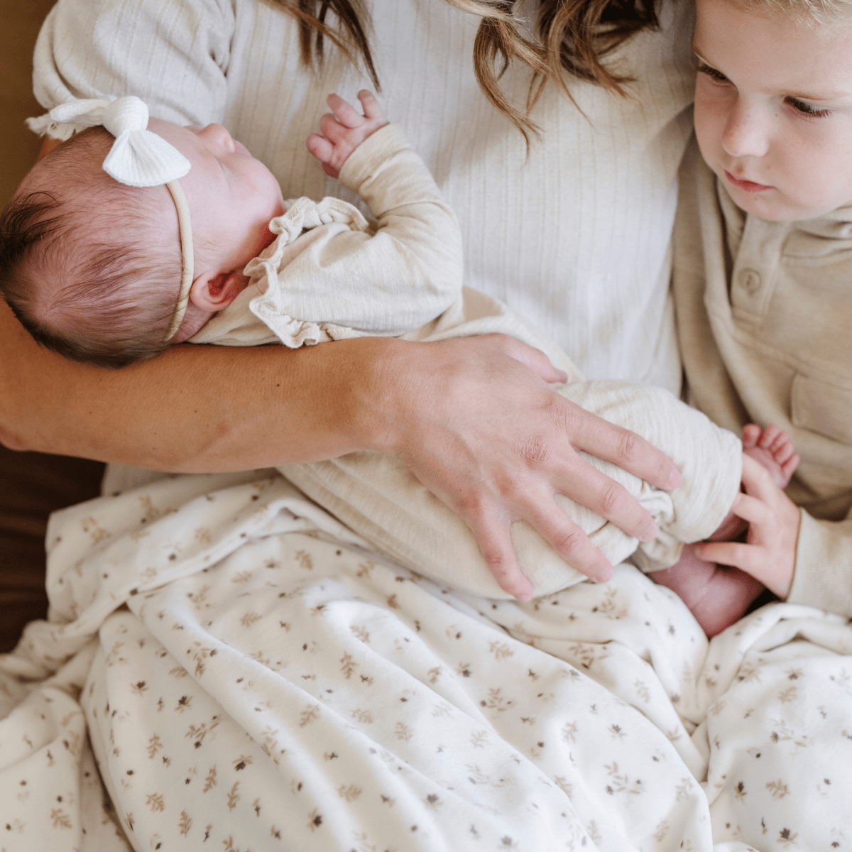 MINKY STRETCH RECEIVING BLANKETS: Neutral Checkered - Three:Twelve Boutique - Saranoni