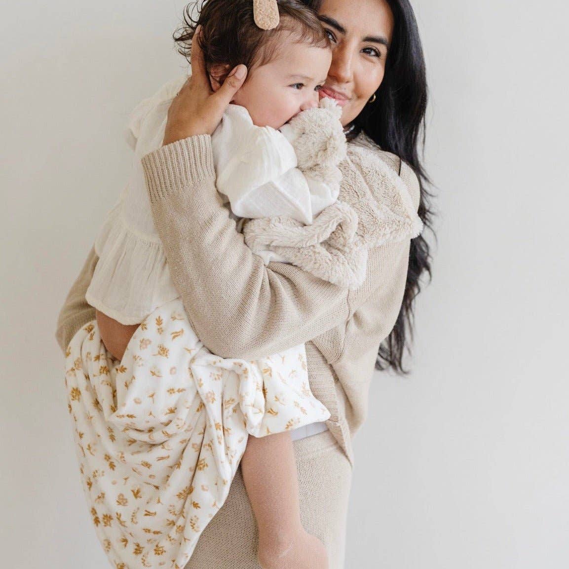 MINKY STRETCH RECEIVING BLANKETS: Neutral Checkered - Three:Twelve Boutique - Saranoni