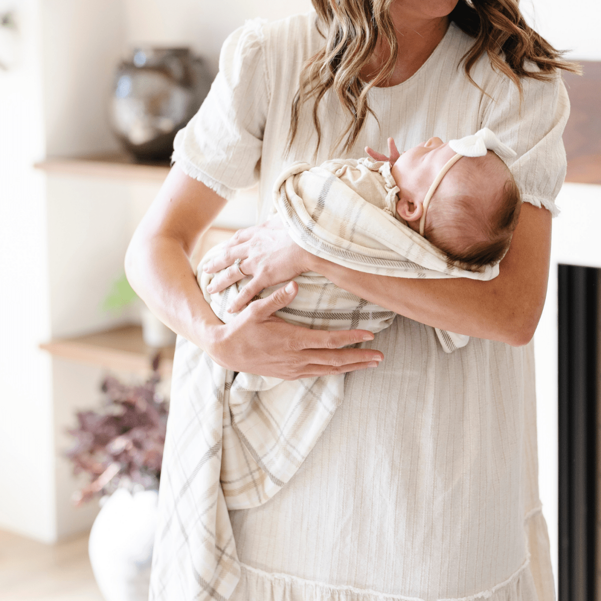 MINKY STRETCH RECEIVING BLANKETS: Plaid - Three:Twelve Boutique - Saranoni