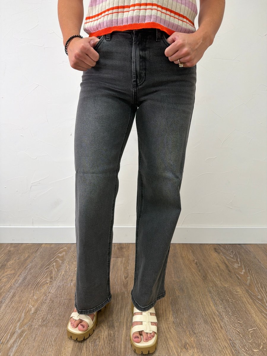 Relaxed Vintage Straight - Three:Twelve Boutique - Justblackdenim