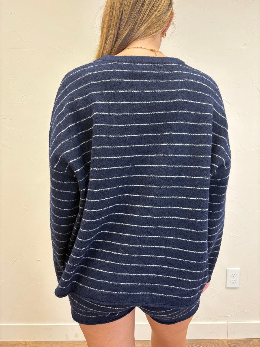 Stripe Crew Neck Pullover Sweater - Three:Twelve Boutique - Blu Pepper