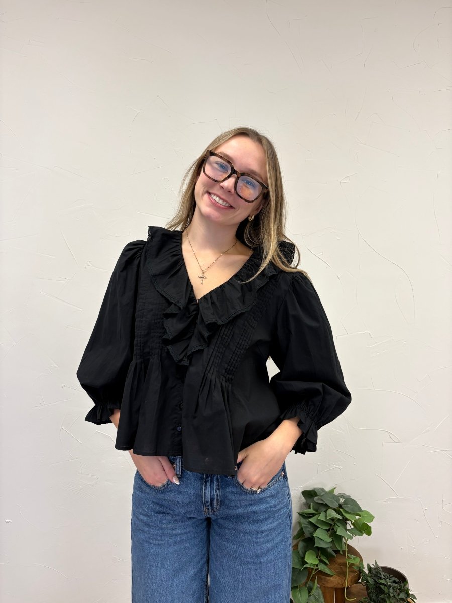 V-neckline and ruffle detail Top - Three:Twelve Boutique - Entro