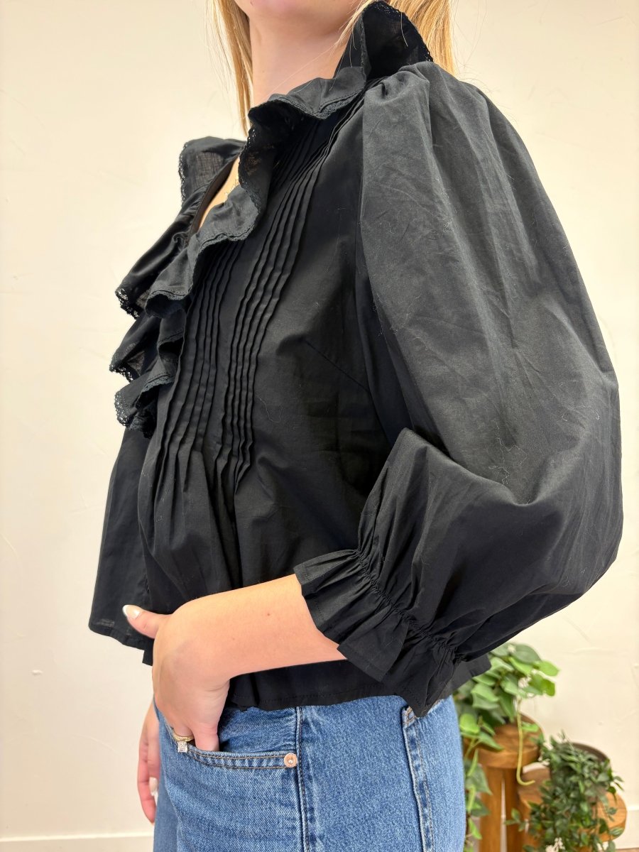V-neckline and ruffle detail Top - Three:Twelve Boutique - Entro
